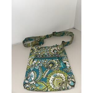 Vera Bradley Crossbody Purse Womens Size Medium Hipster Hobo Bag Peacock Paisley